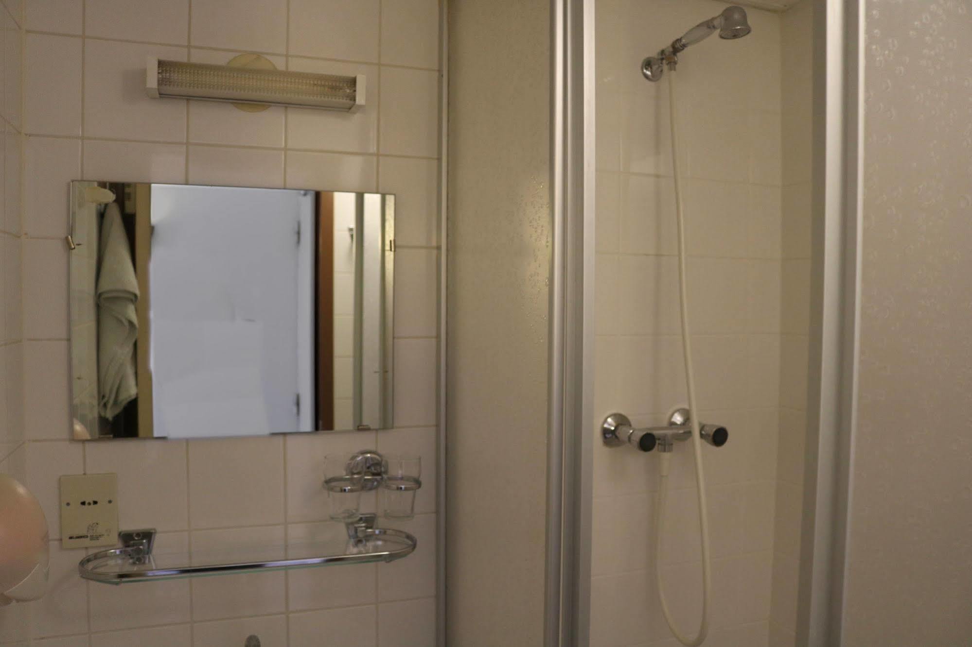 Hotel Doria Амстердам Екстериор снимка